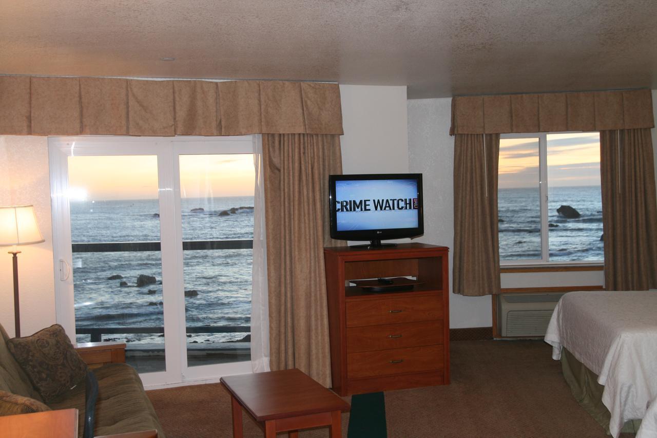 קרסנט סיטי Oceanfront Lodge מראה חיצוני תמונה