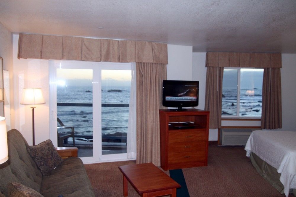 קרסנט סיטי Oceanfront Lodge מראה חיצוני תמונה